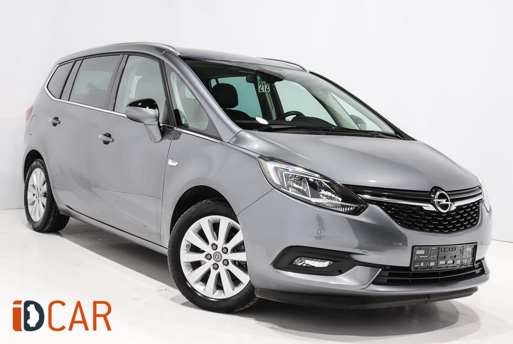 Opel Zafira : Voiture familiale avec La Savina Rent a Car, opel zafira 